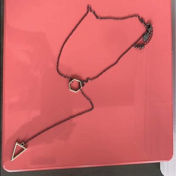 Necklaces-3 necklaces all for one price! - Picture 2 of 6